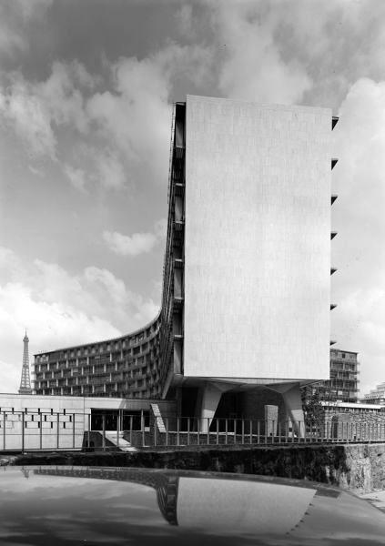 UNESCO Headquarters, Paris (1952-1958) - photo 1975, Marcel Breuer, Pier Luigi Nervi, Bernard Zehrfuss
